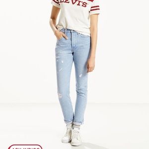 Levi’s 501 Skinny Ripped Jean Sz. 28